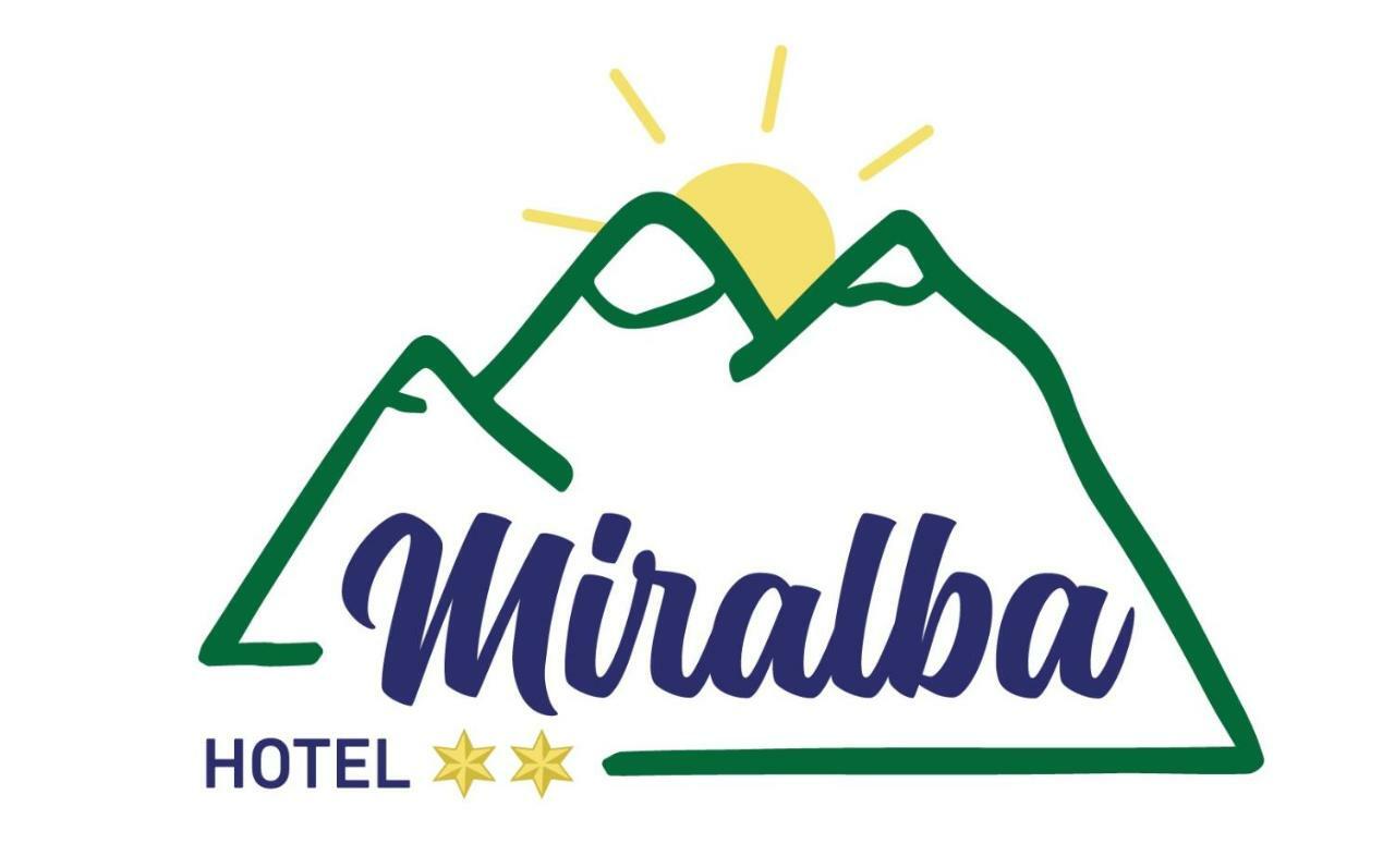 Alba de los Cardaños Hotel Miralba מראה חיצוני תמונה